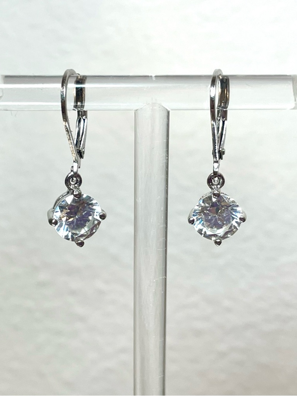 Sterling Silver Round Cubic Zirconia Vintage Lever Back Earrings | 7mm | EUC